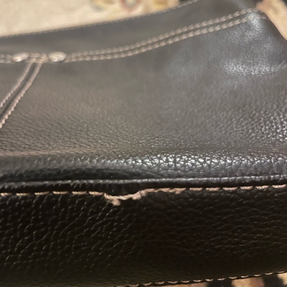 Tignanello Black Leather Y2K Crossbody Bag Silver Hardware - Picture 11 of 11